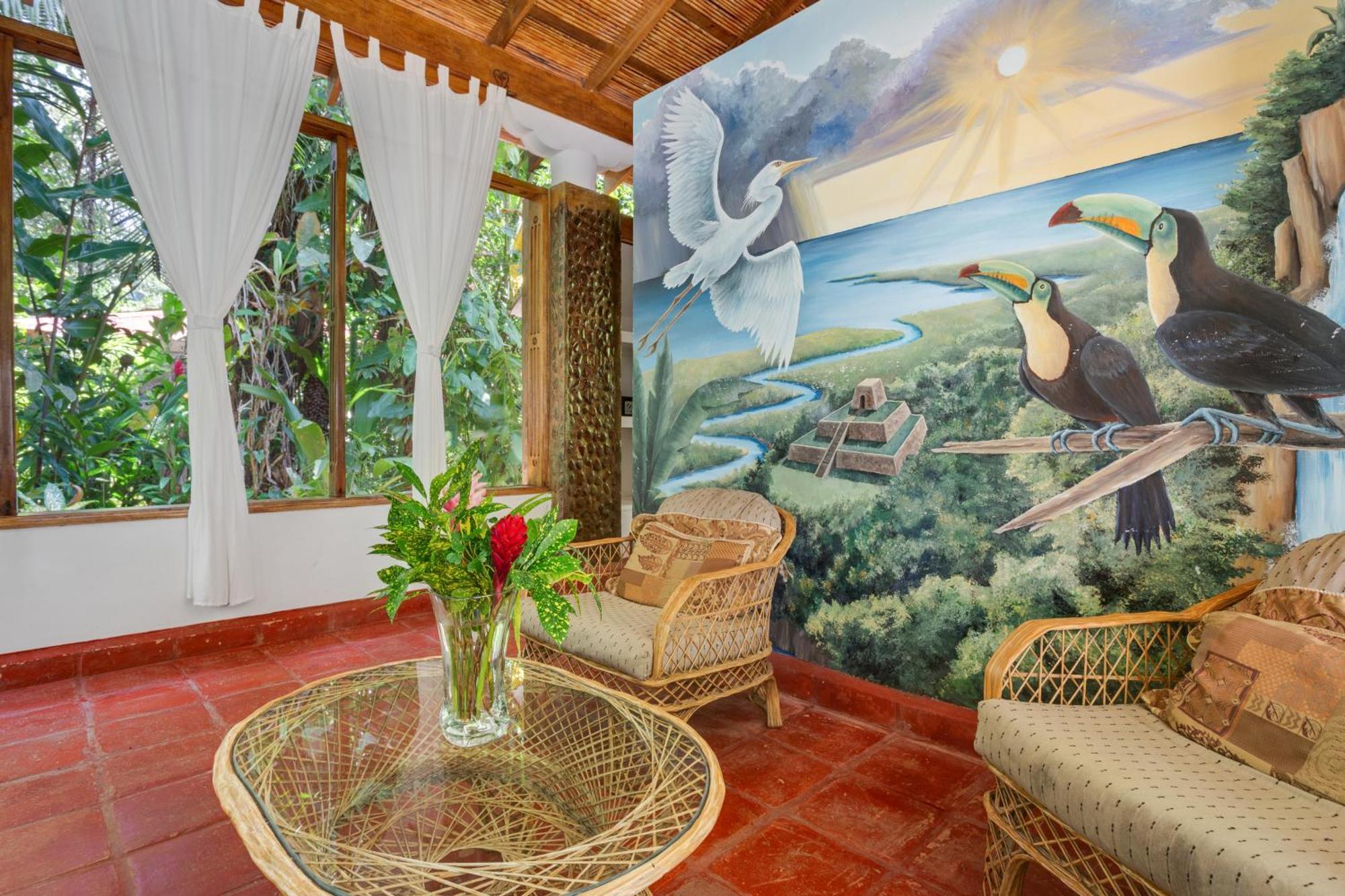 Ian Anderson Caves Branch Jungle Lodge 贝尔莫潘 外观 照片